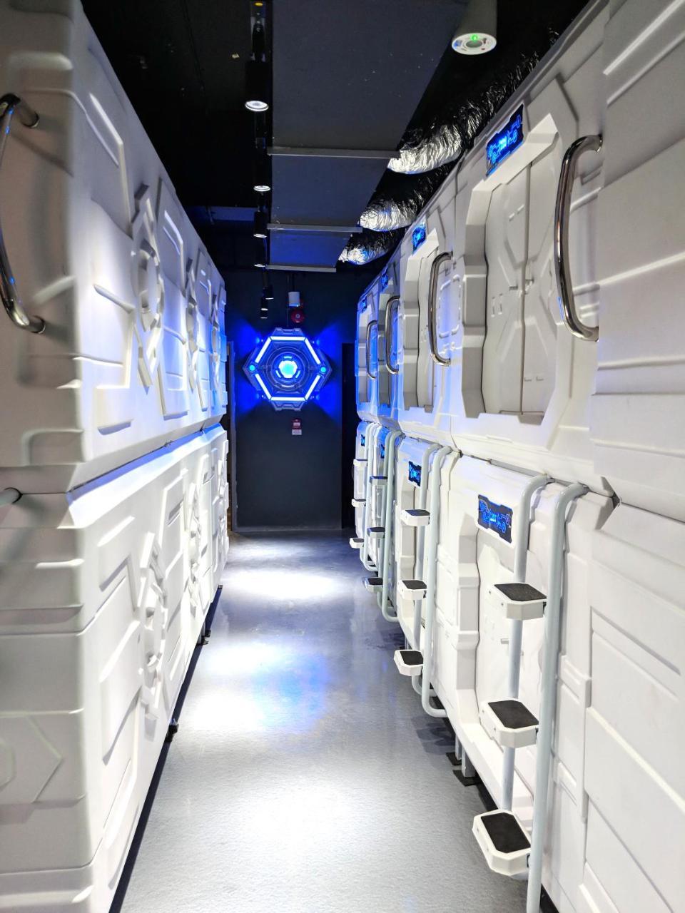Met A Space Pod At Arab Street Singapur Dış mekan fotoğraf