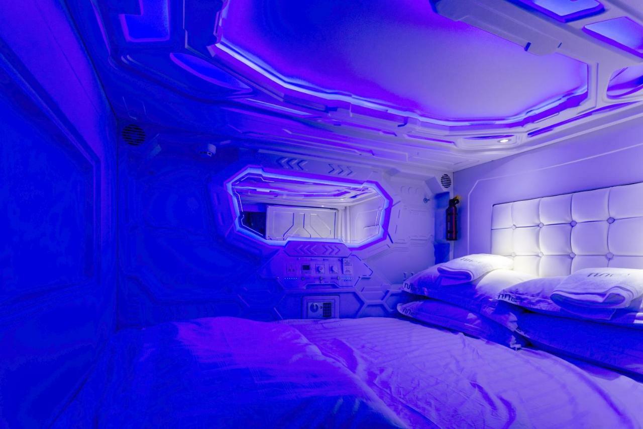 Met A Space Pod At Arab Street Singapur Dış mekan fotoğraf